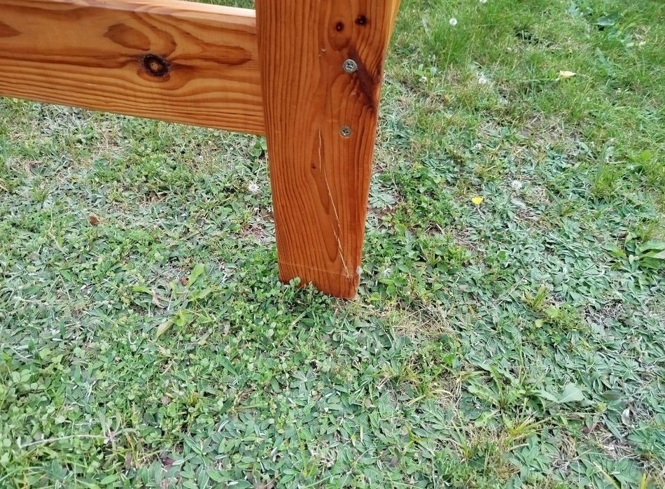 Sprzedam łóżko sosnowe.