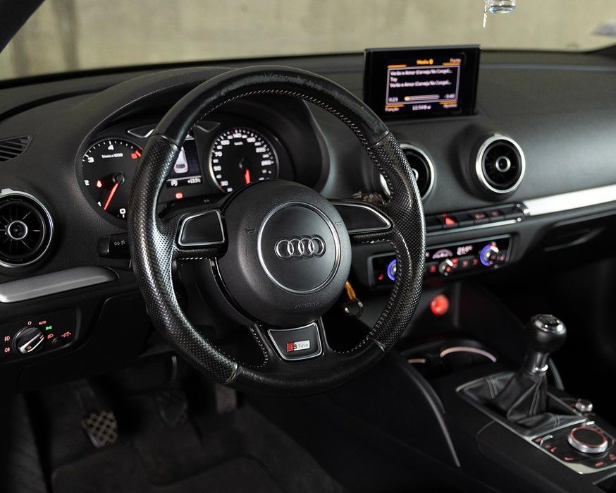 Audi A3 2.0 S-line