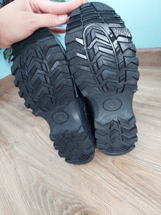 Чоловічі шкіряні берци