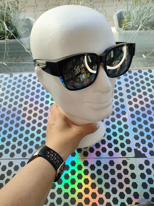 Okulary przeciwsłoneczne nakładane na korekcyjne okulary