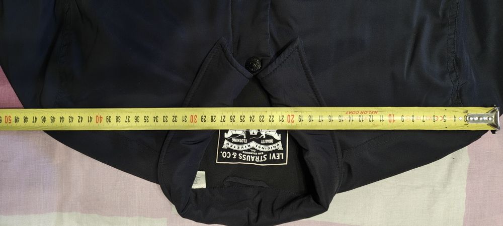 Куртка мужская Levi Strauss чёрная.