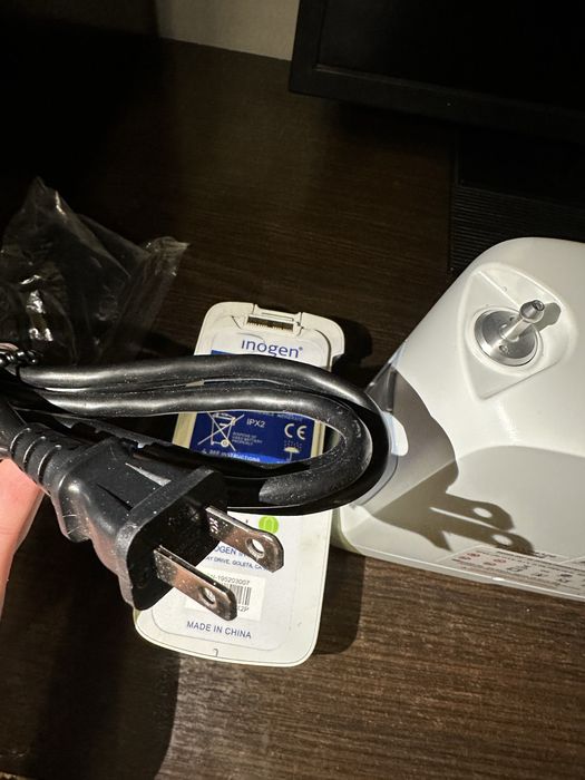 Портативний кисневий концентратор (Inogen ONE G5)