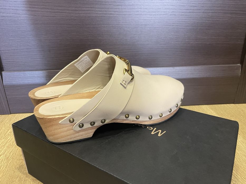 Клогі Massimo Dutti