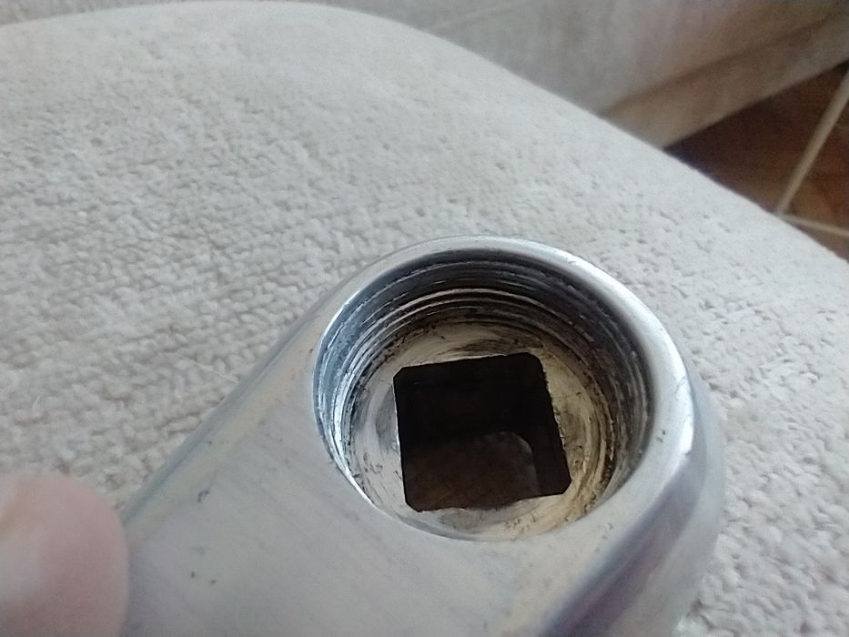 Sugino 75 crankset korby