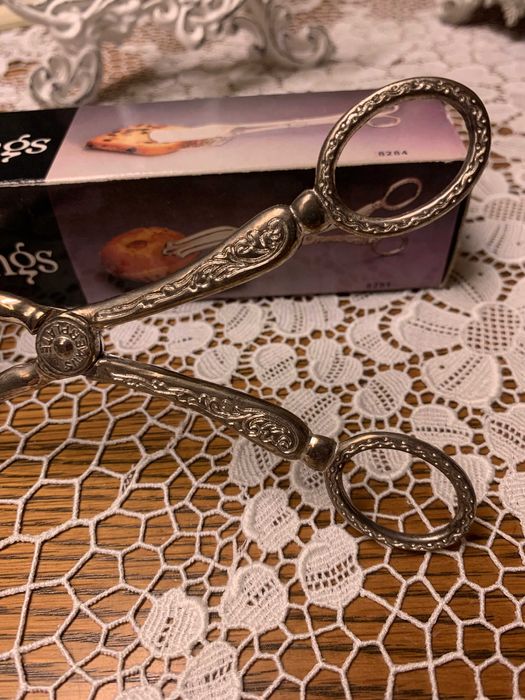 щипцы посеребренные для пирожных