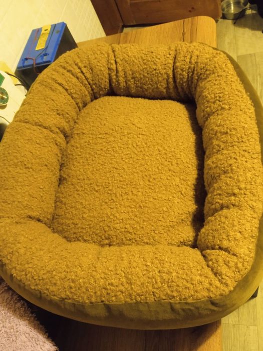 Лежак для кішки чи собаки