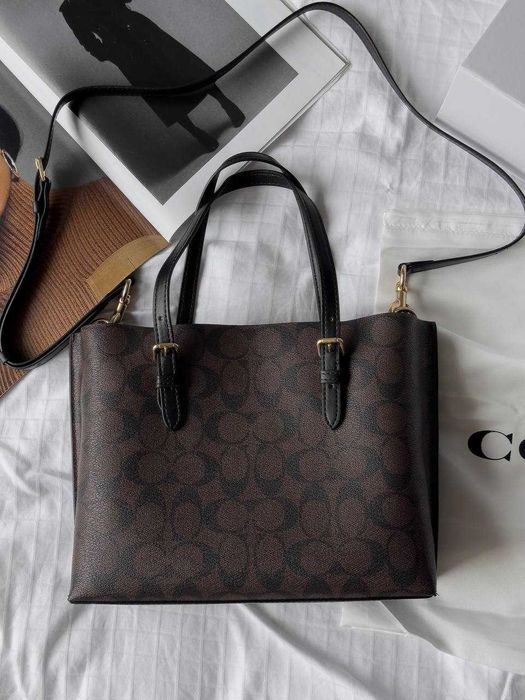 Шкіряна сумка Coach mollie tote 25см