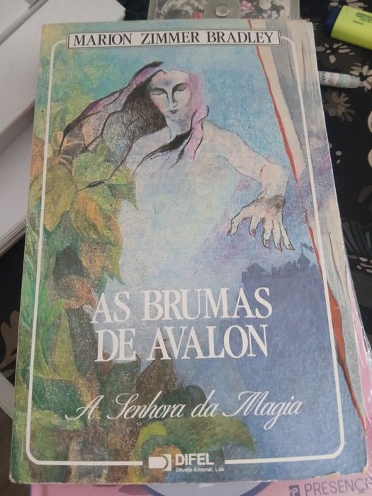 As Brumas de Avalon - A Senhora da Magia de Marion Zimmer Bradley