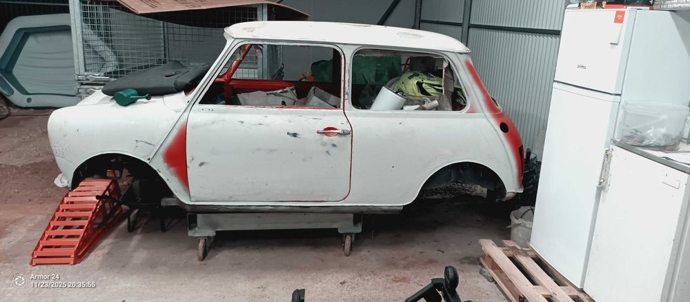 Mini 1000 fase de restauro