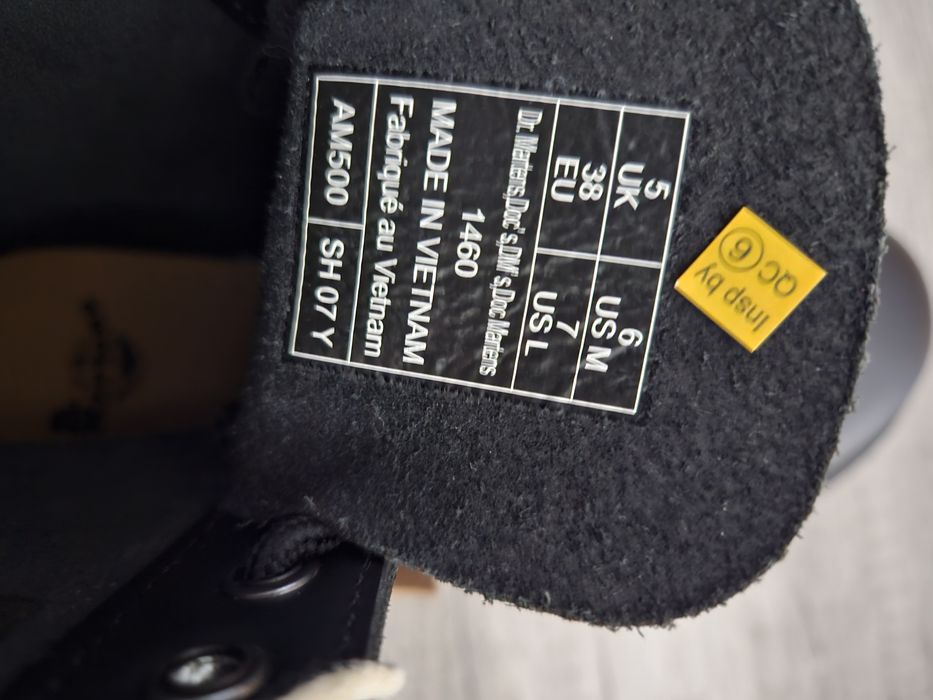 Nowe Buty Dr. Martens 1460 smooth czarne