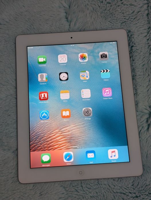 iPad 2 64GB (Model A1396)