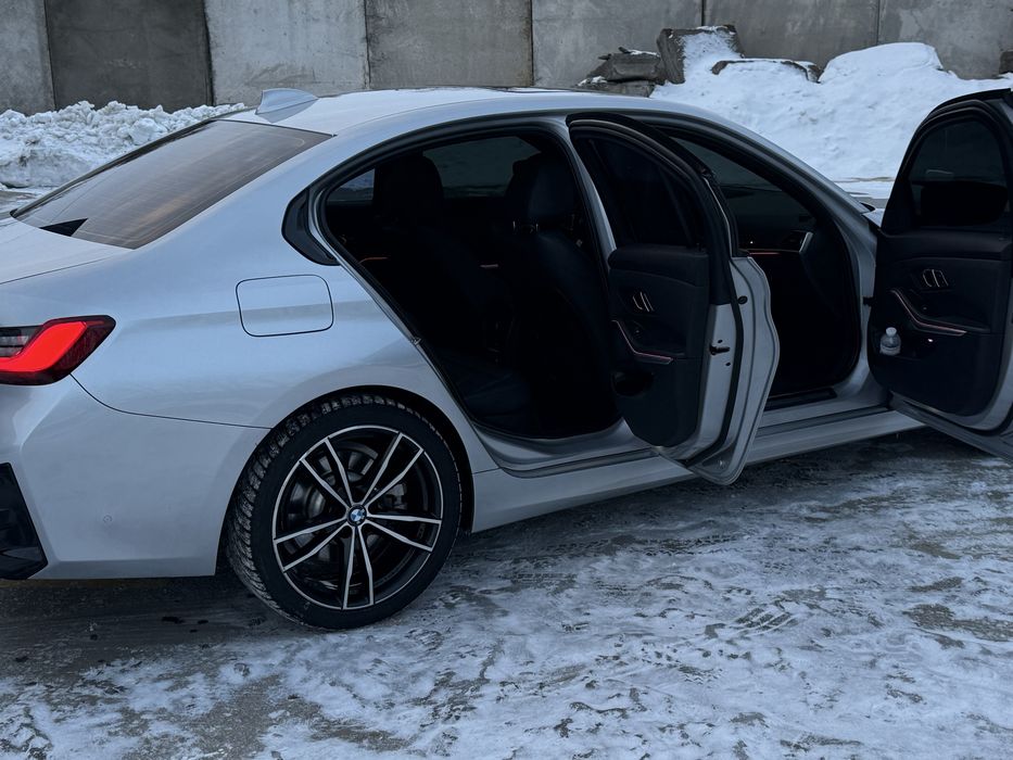 Бмв g20 макс комплектація