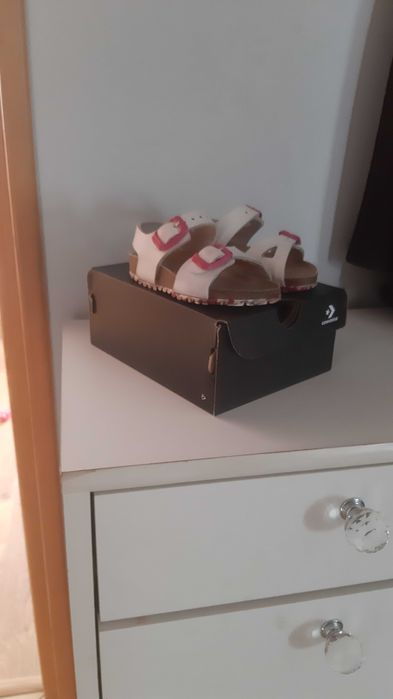 Sandalki skorzane Garvalin roz 21