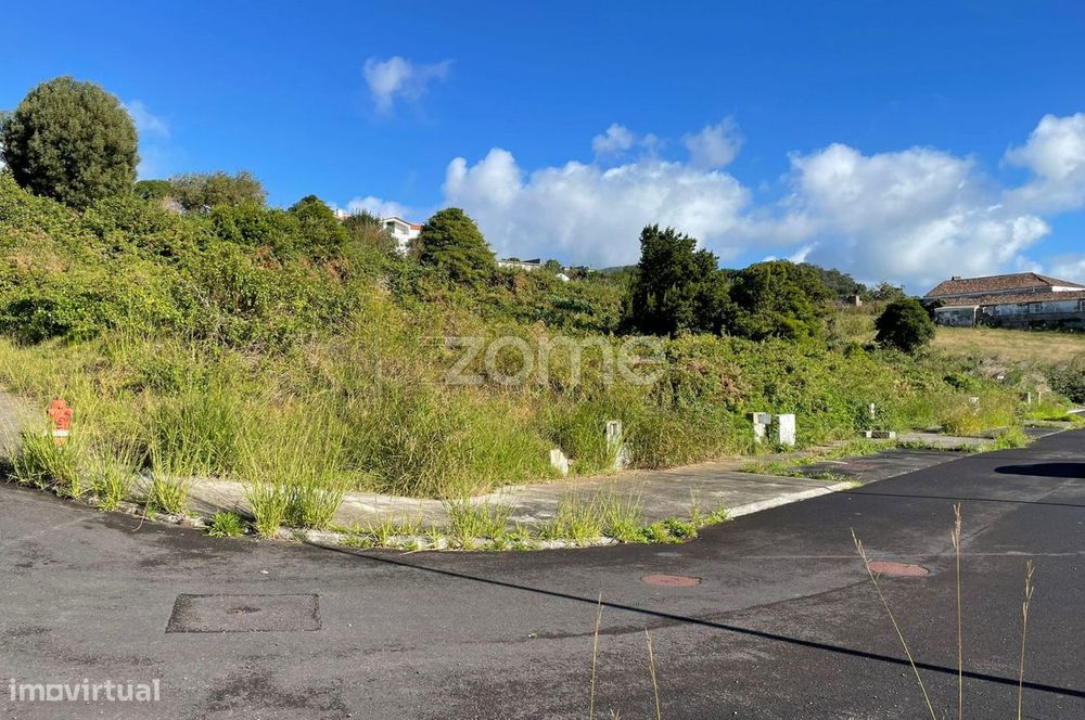 Plot 4 in Angra do Heroísmo