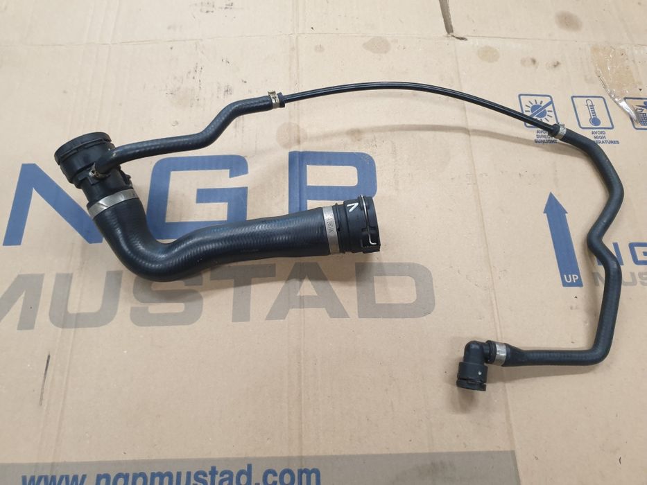 Bmw n54 n55 przewód chłodnicy górny 335i 135i e90 e91 e92 e93 e82 e88