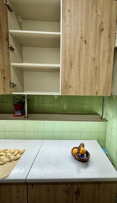 Здається кімната в гуртожитку (Подільський район)