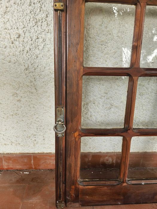 2 Janelas duplas em Madeira com vidros pequenos