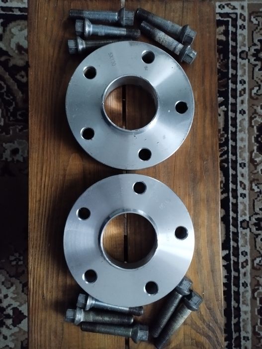 Проставки 5.130 30мм цо 71.6 з болтами