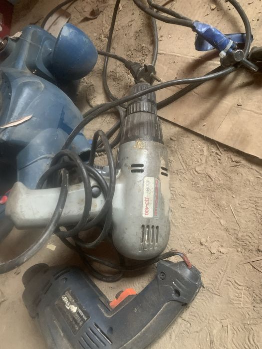 Продам інструмент на запчастини