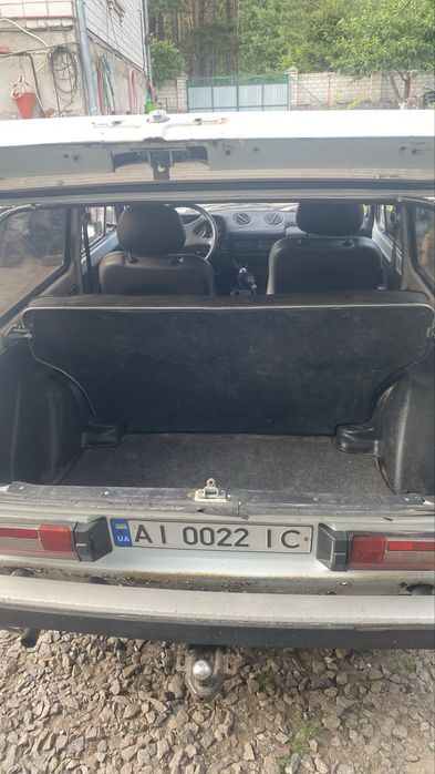 Нива 2121 в гарному стані