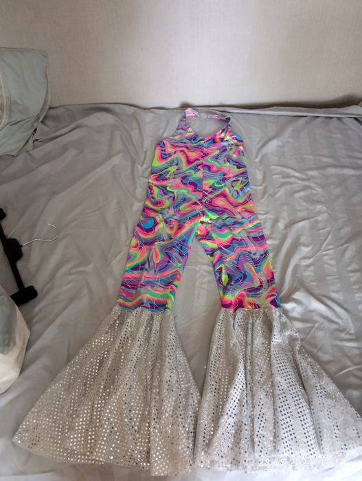 Костюм для художньої гімнастики