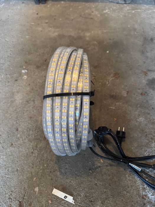 Profesjonalna Taśma Led 25m