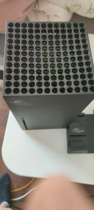Sprzedam Xbox  series  X