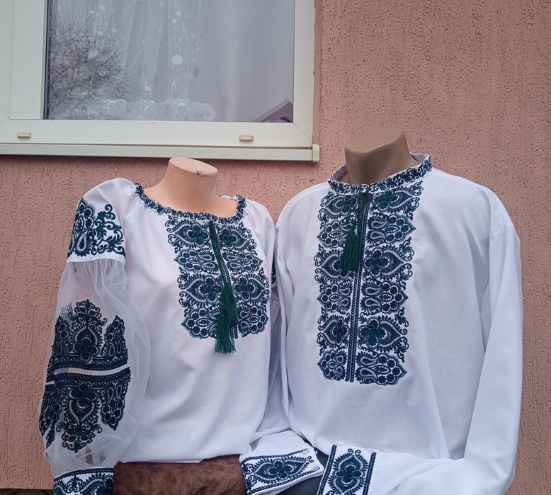 Парні вишиті сорочки