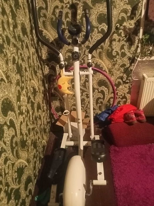 Тренажери для пресу та загальнозміцнюючий