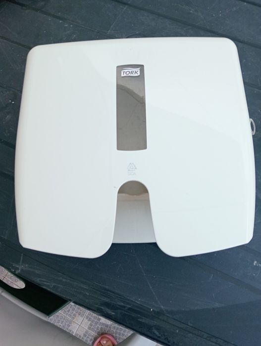 Suporte de papel mãos.