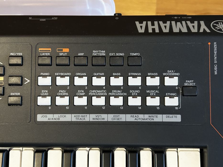 Yamaha MX49 syntezator + futerał pro
