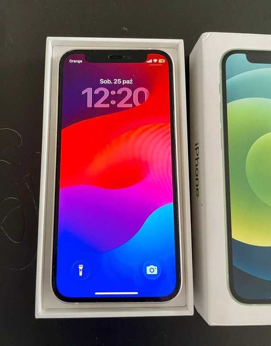 Telefon IPhone 12 mini