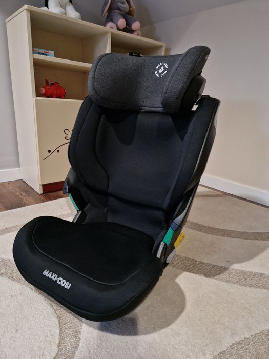 Fotelik Maxi Cosi Kore i-size 15-36kg, kupiony 2023r