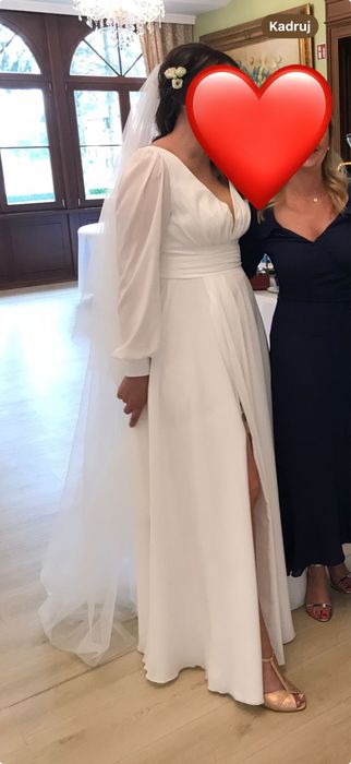 Suknia ślubna boho zwiewna dlugi welon