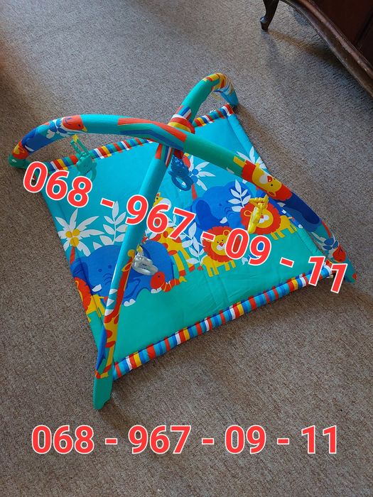 Детский коврик с погремушками 70×70