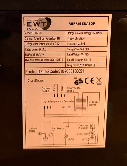 Холодильник-вітрина EWT INOX RTW-100L