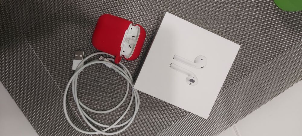 Наушники  airpods оригинал