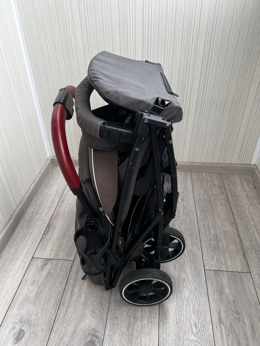 Прогулянковий візок  Carrello Gloria Iron Gray