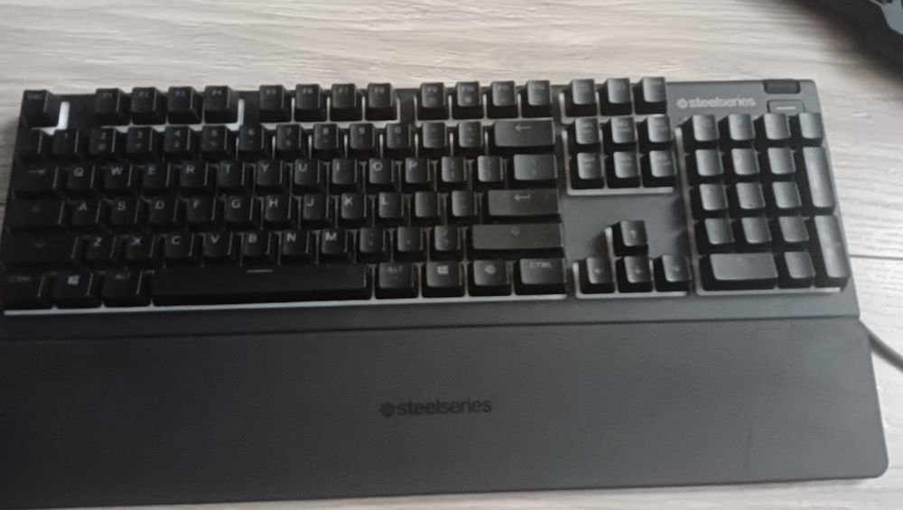 Klawiatura steelseries apex 3