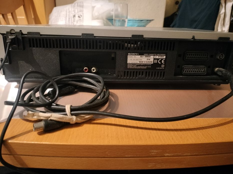 Leitor e gravador Sony video cassete Record SLV SE800E