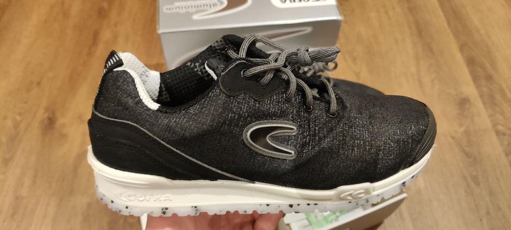 Sapatilhas/botas de biqueira de aço