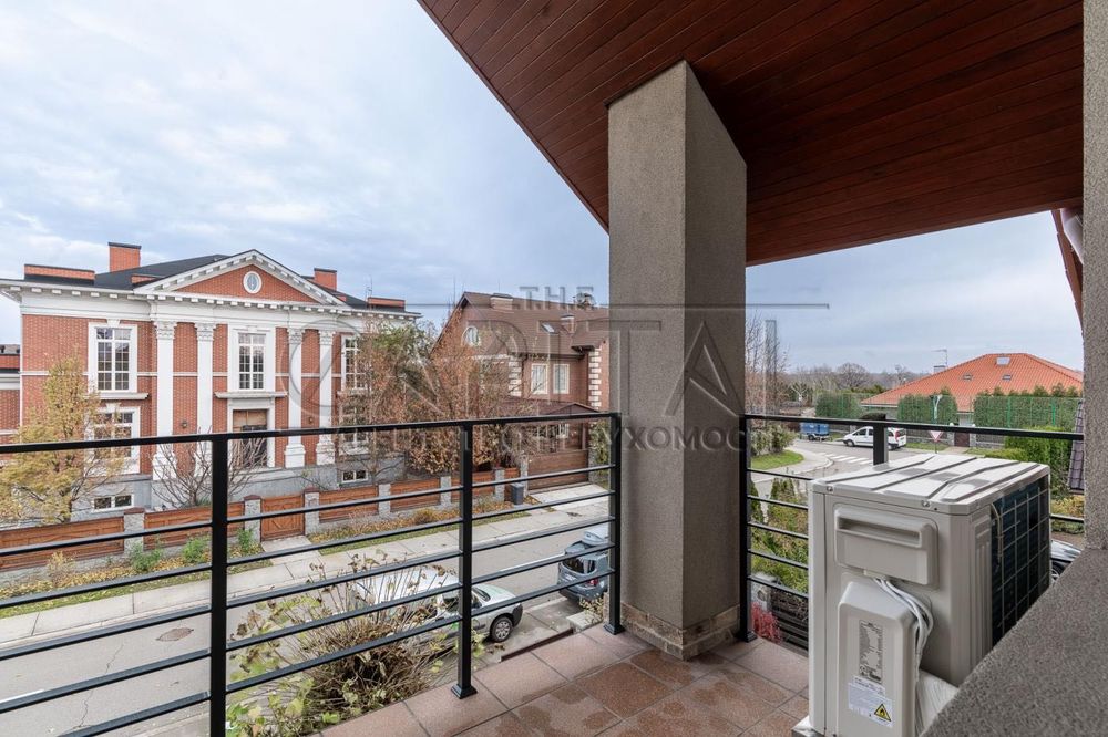 Конча-Заспа Автономний будинок з стильним ремонтом Газ Тепло Генератор