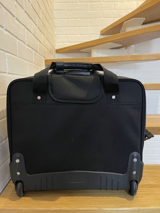 Сумка-чемодан