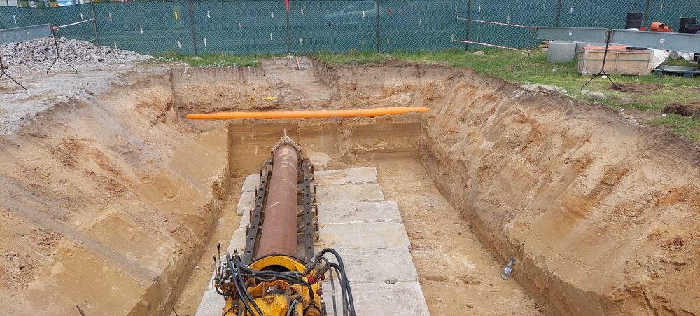 Przeciski przewierty pod drogami chodnikami i innymi przeszkodami