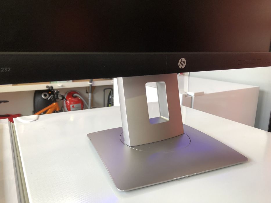 Monitor HP EliteDisplay E 232