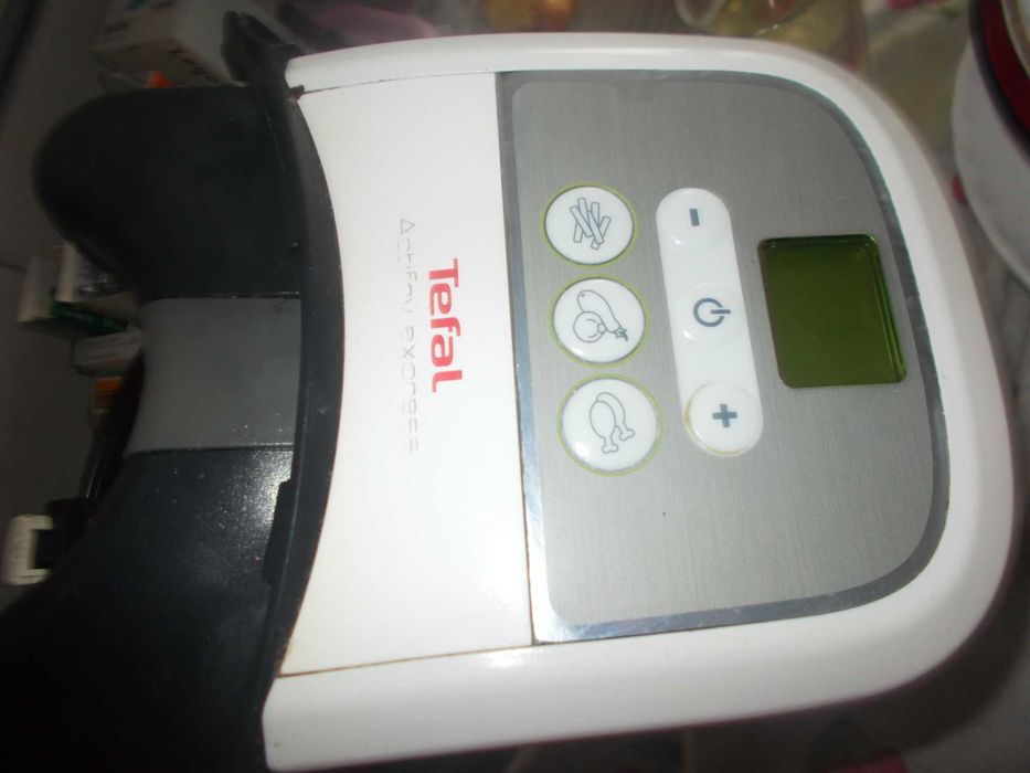 Fritadeira ar quente tefal