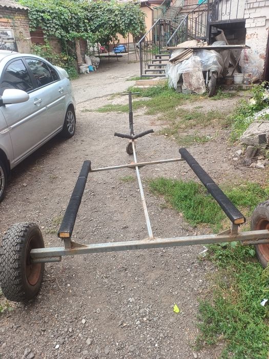 Лафет для лодки перегоночный