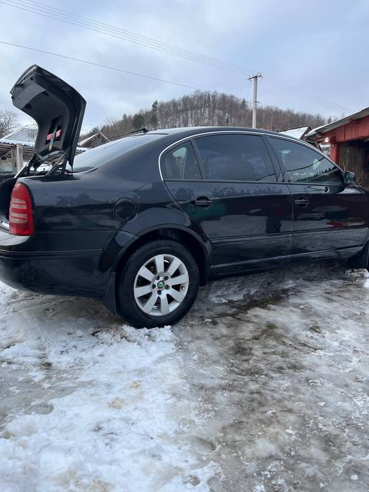 Продам  Skoda superb