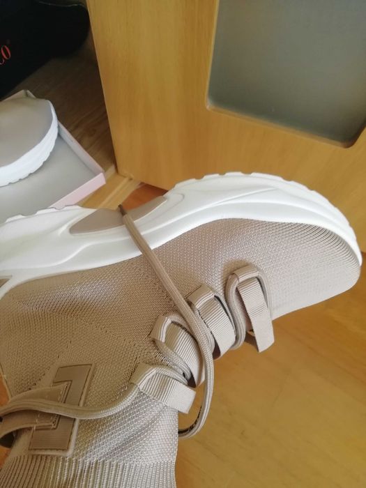 Botas/teni tendência nova estação