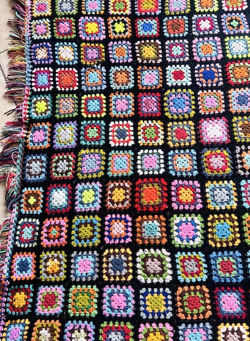Patchwork. Przędza. Frędzle.